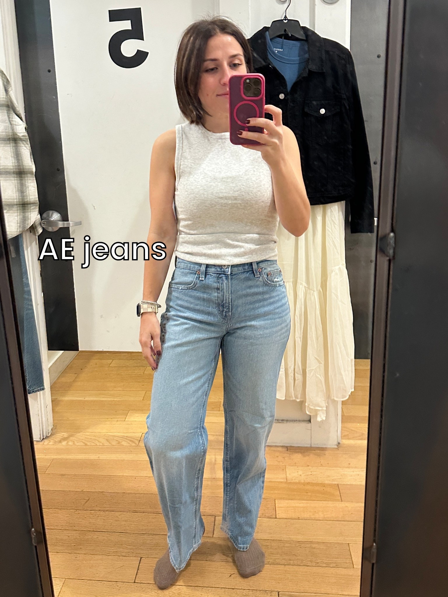 These AE jeans are what dreams are made of! I love AE bc they have a such a wide variety of jeans for all shapes, sizes and heights! These jeans have structure but not too much that they’re uncomfy!

#LTKFindsUnder50 #LTKPetite #LTKStyleTip
