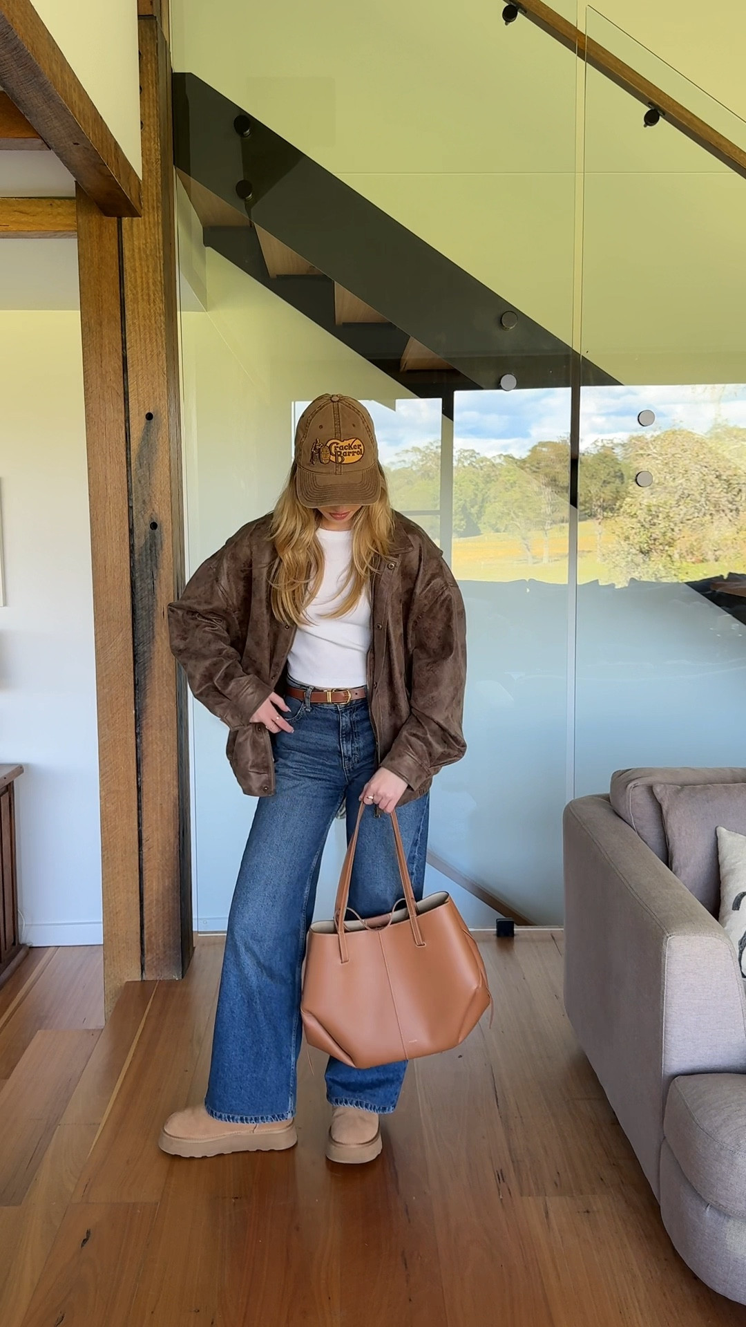 If Ugg boots were an outfit☕️🧸

Bag is Polène and cap is from Cracker Barrel in the US🫶🏼

🏷️ winter outfit ideas, brown outfit, monochrome outfit, leather jacket outfit, jeans, capsule wardrobe, elevated basics outfit 

#LTKbag #LTKaustralia #LTKwinter