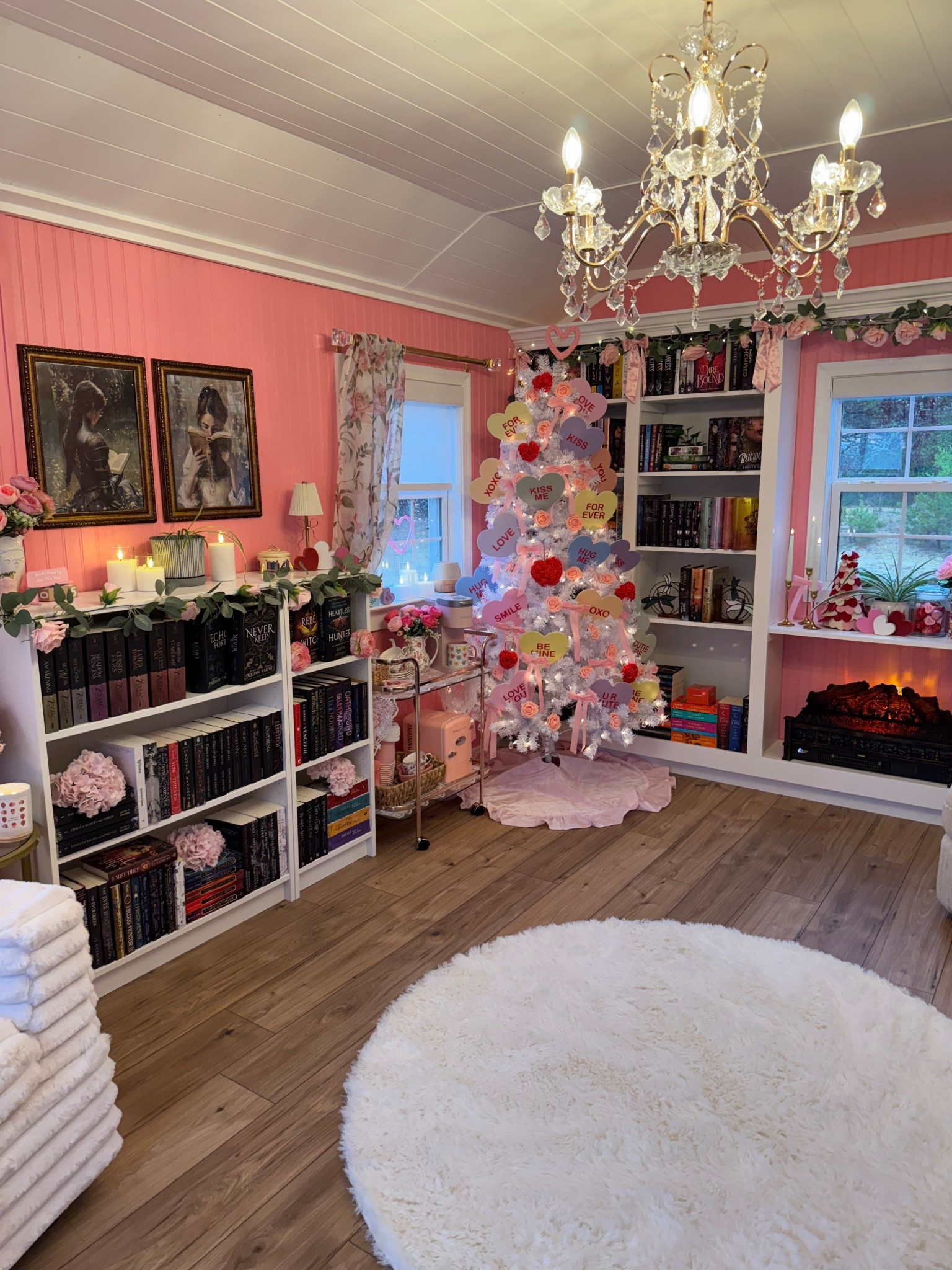 Valentine’s Day in the library shed💗📖
✨decor details linked here✨
💗more shed finds are on my Amazon storefront!

#LTKHome