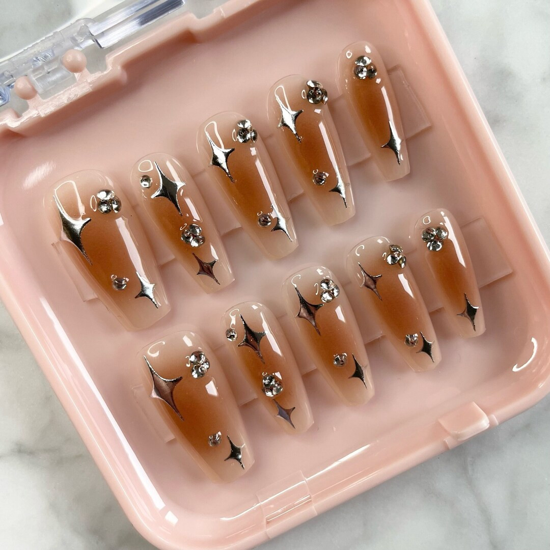 Pink and Silver Celestial Press On Nails, Star and Diamond Fake Nails, Medium Coffin Press-On Nai... | Etsy (US)