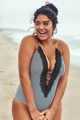 Stripy V-Neck Plus Size One Piece Swimsuit | Cupshe