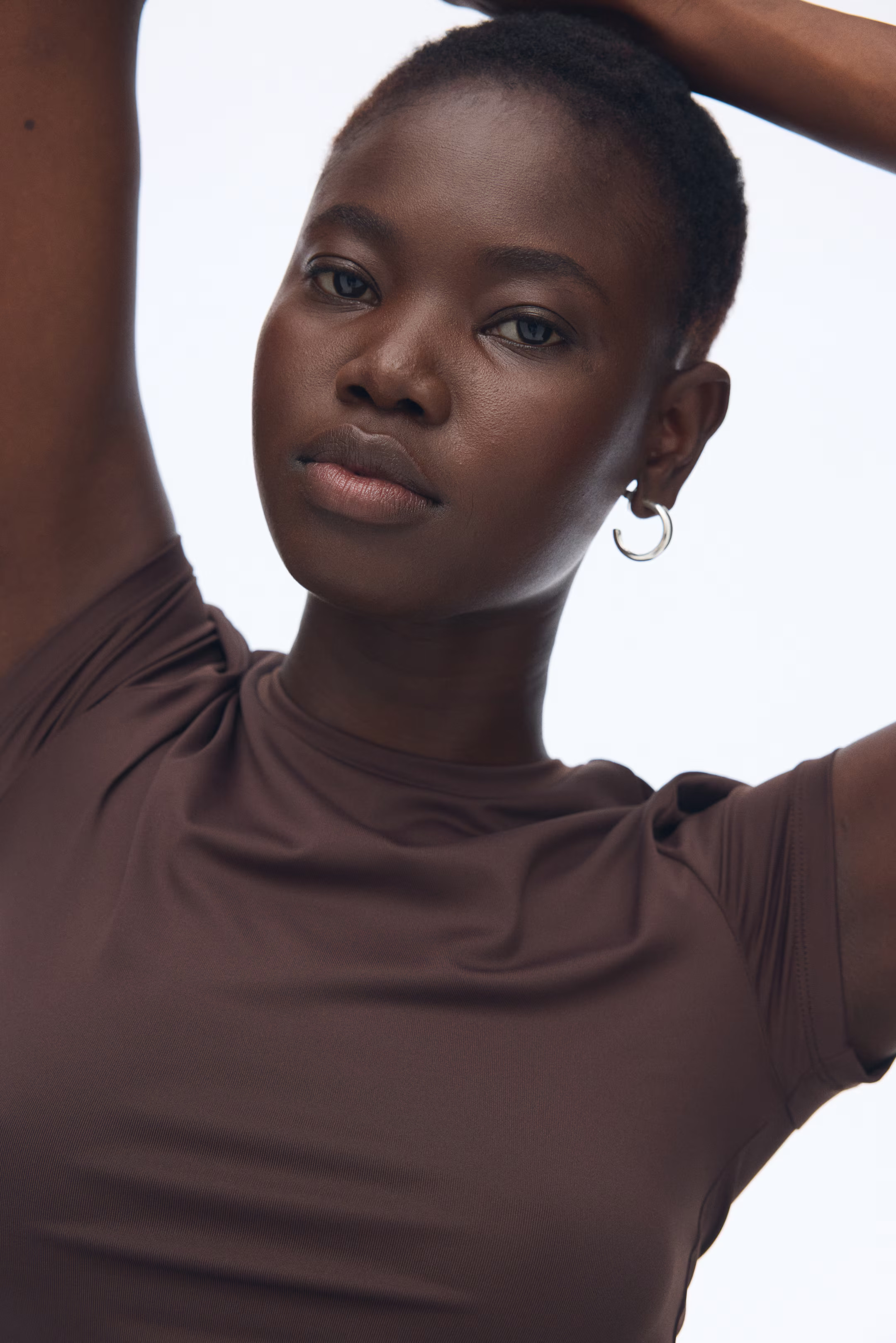 Fitted microfibre T-shirt | H&M (UK, MY, IN, SG, PH, TW, HK)