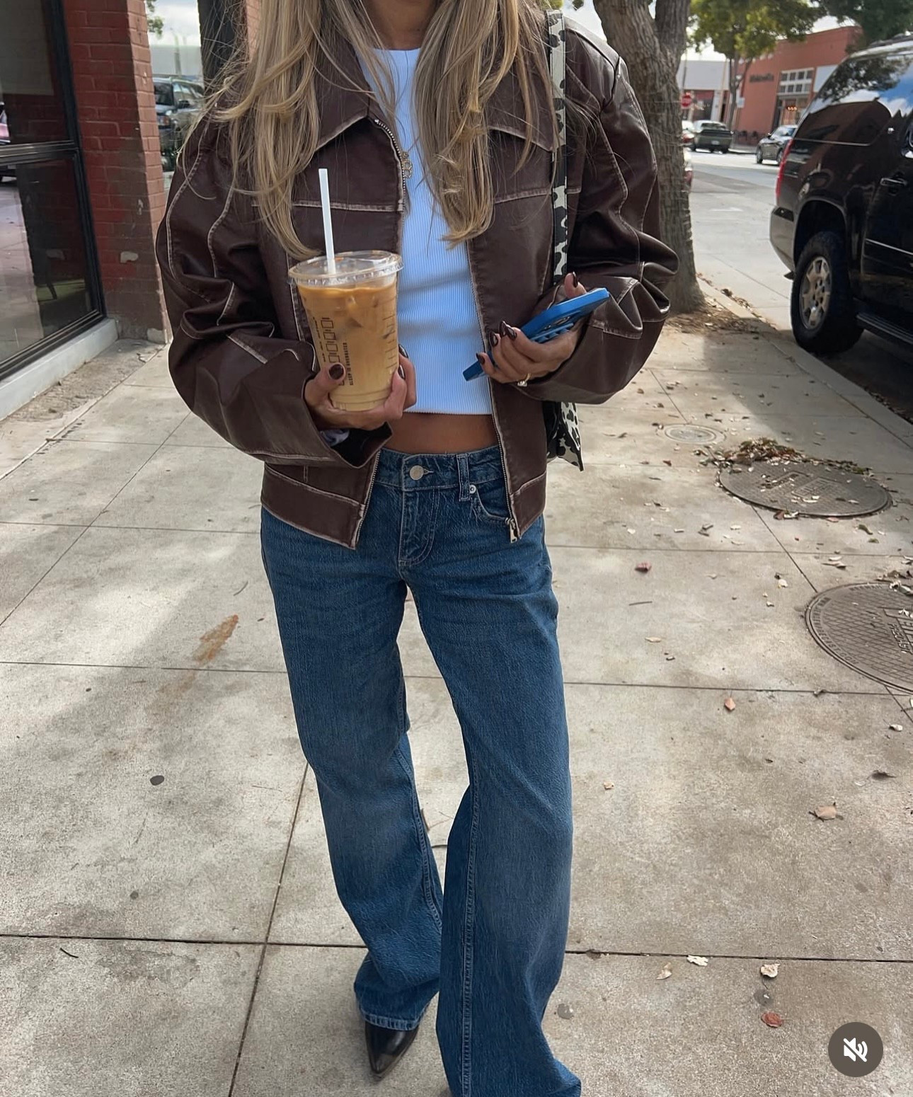 brown leather for fall 🤎🍂

my jacket & pants are from NAKD. i linked similar :)
abercrombie jeans, boot cut jeans, flare leg jeans, low rise flare jeans, brown leather jacket, cuts tees, cuts t shirt, good basics, fall basics, cute fall outfits, simple fall outfits, high heel leather boots, dolce vita boots, cow print purse

#LTKFindsUnder100 #LTKSeasonal