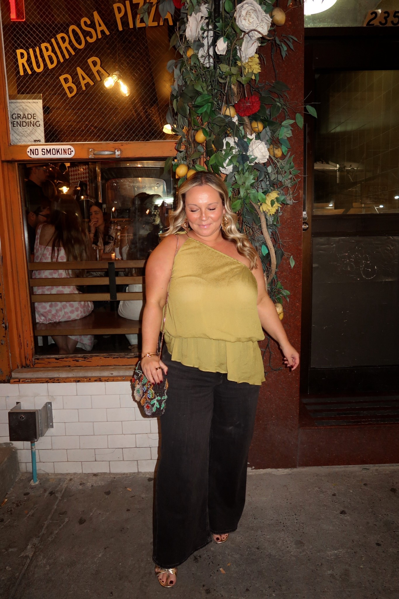 Dinner outfit in NYC!
Comfortable, chic and stylish! Unfortunately the top, earrings, and bag are all from Zara and I cannot link them : | did links similar styles to recreate the look!
Jeans are size 14 SHORT

Fall outfit, date night outfit, NYFW, Zara, fall trends, fall style, petite style, midsize fashion, wide leg jeans, curvy denim, fall fashion

#LTKNYFW #LTKMidsize #LTKFallSale