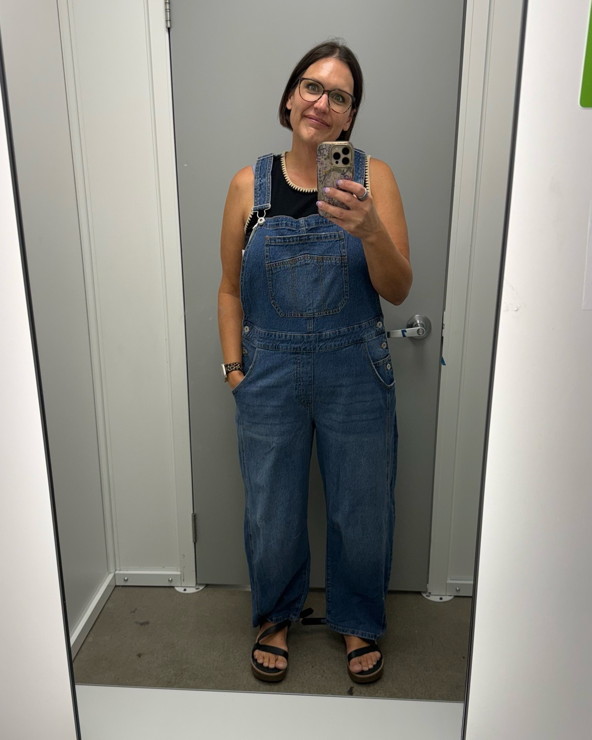 Have been wanting overalls for forever and love how these Jessica Simpson brand fit. Couldn't pass them up!

5'4", 173lbs, size large.

#LTKootd #LTKMidsize #LTKOver40