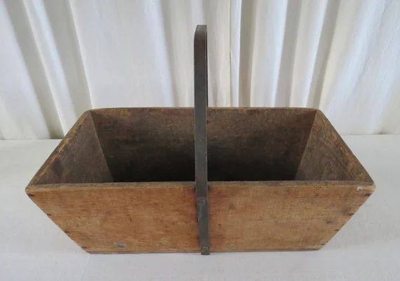 French Garden Trug / Pine Harvest Carrier Early 20th Century / | Etsy Canada | Etsy (CAD)