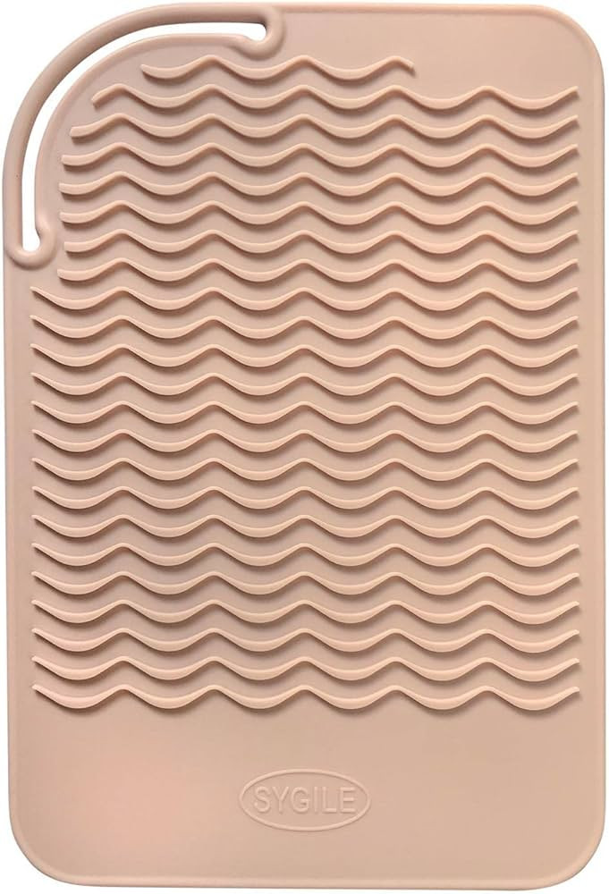 Sygile 11" X 7.5" Larger Size Heat Resistant Silicone Travel Mat, Anti-heat Pad for Hair Straight... | Amazon (US)