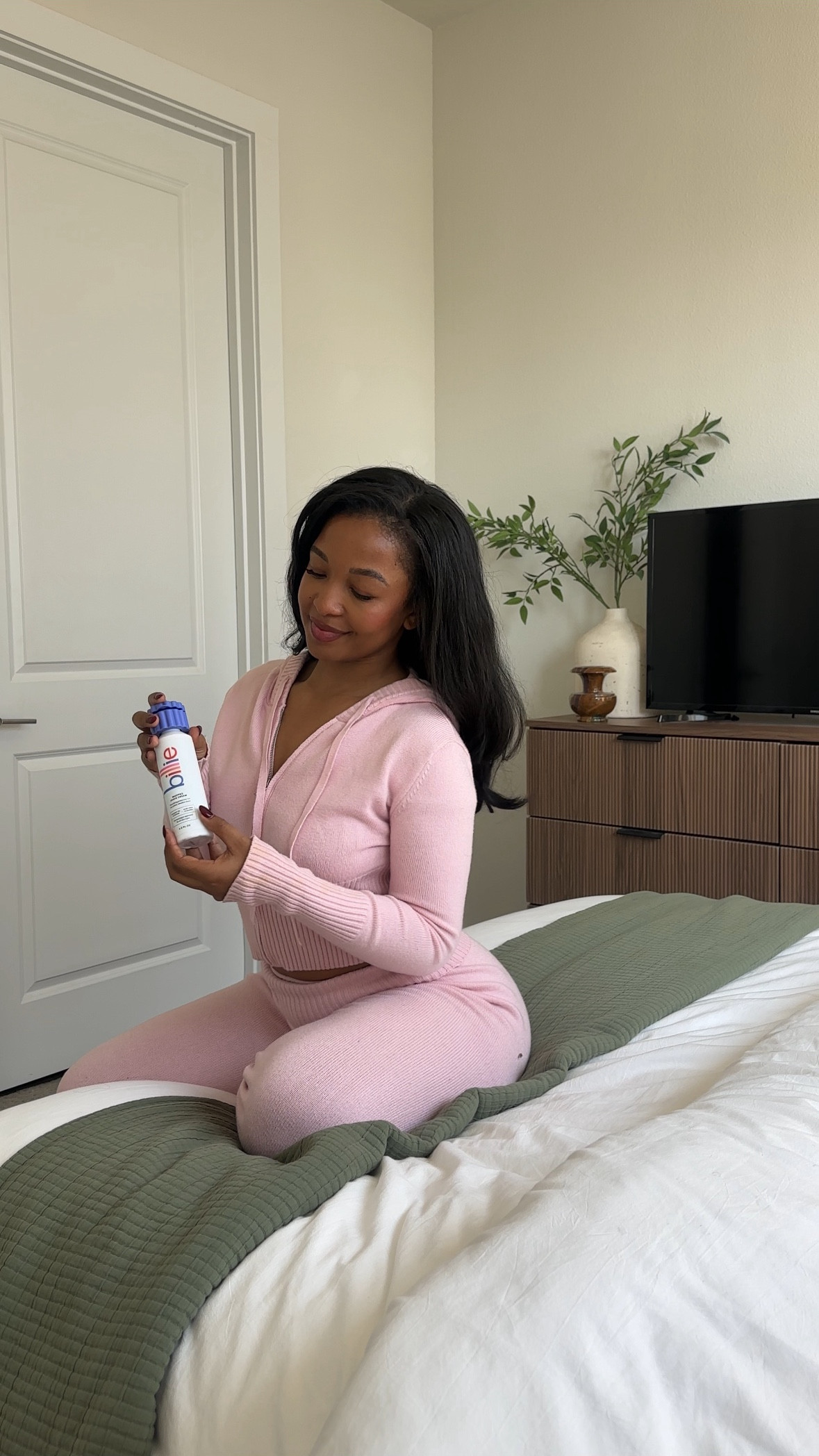 #BilliePartner Come restock my @billie spring self care essentials with me! Pick up your bodycare dream team at @walmart or click the link in my bio to shop now.
#Billie #BillieatWalmart #springselfcare #selfcare #deodorant #bodywash
#shavingcream #smoothskin #shavingtips #skincareessentials #bodycare
#restock #walmart #walmartfinds #selfcaretips

#LTKWatchNow #LTKBeauty