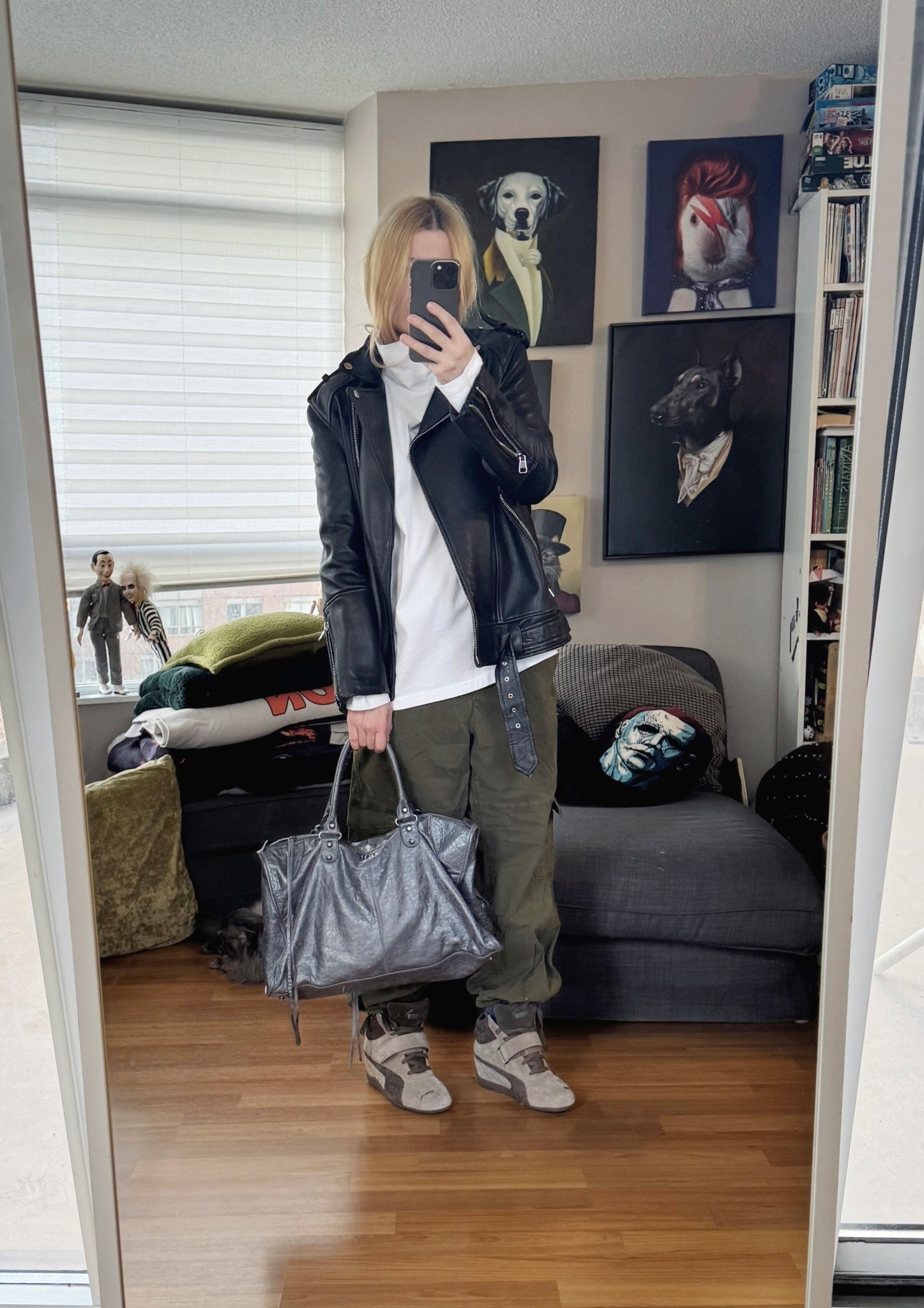 Puma speedcat wedge sneakers. I also love the neck on this white Zara shirt  
Bag is secondhand. 


#LTKOver40 #LTKootd