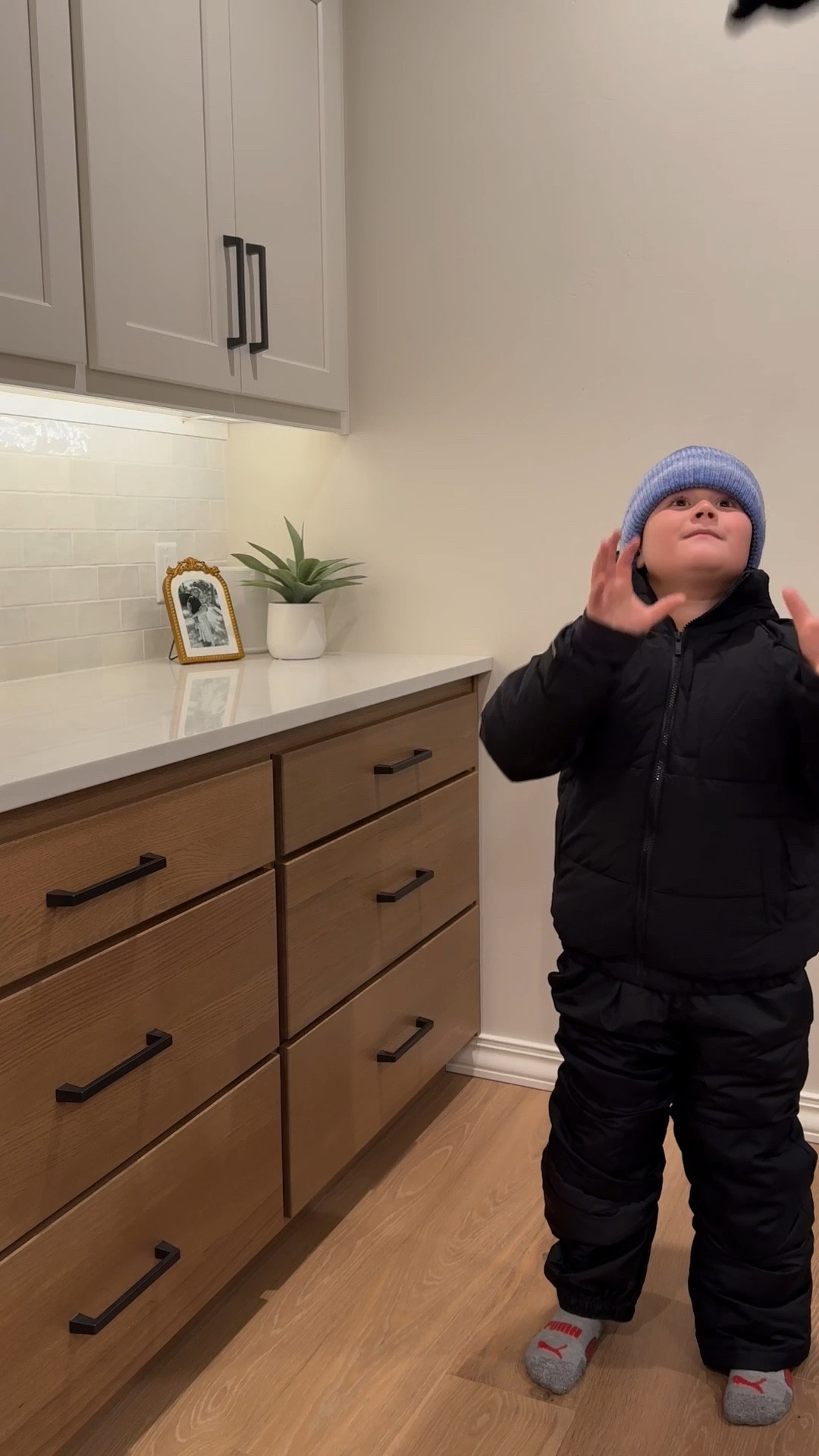 Target kids
Outerwear for kids
Sale on snow pants
Kids hats and gloves 

#LTKKids #LTKSeasonal #LTKSaleAlert