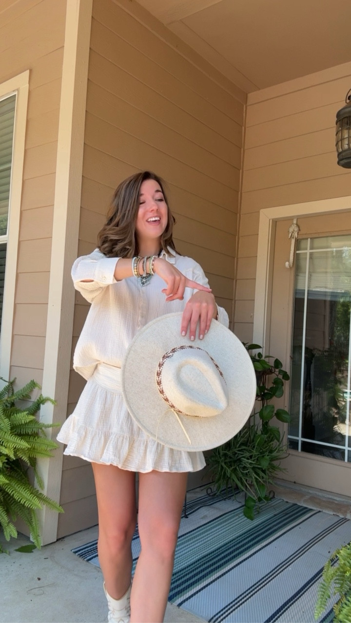Dancing to Olivia dean because I can 🕺 
Nothing like a good outfit and a good time 
Website is 15% off right now including this set and similar boots!

#LTKShoeCrush #LTKFindsUnder100