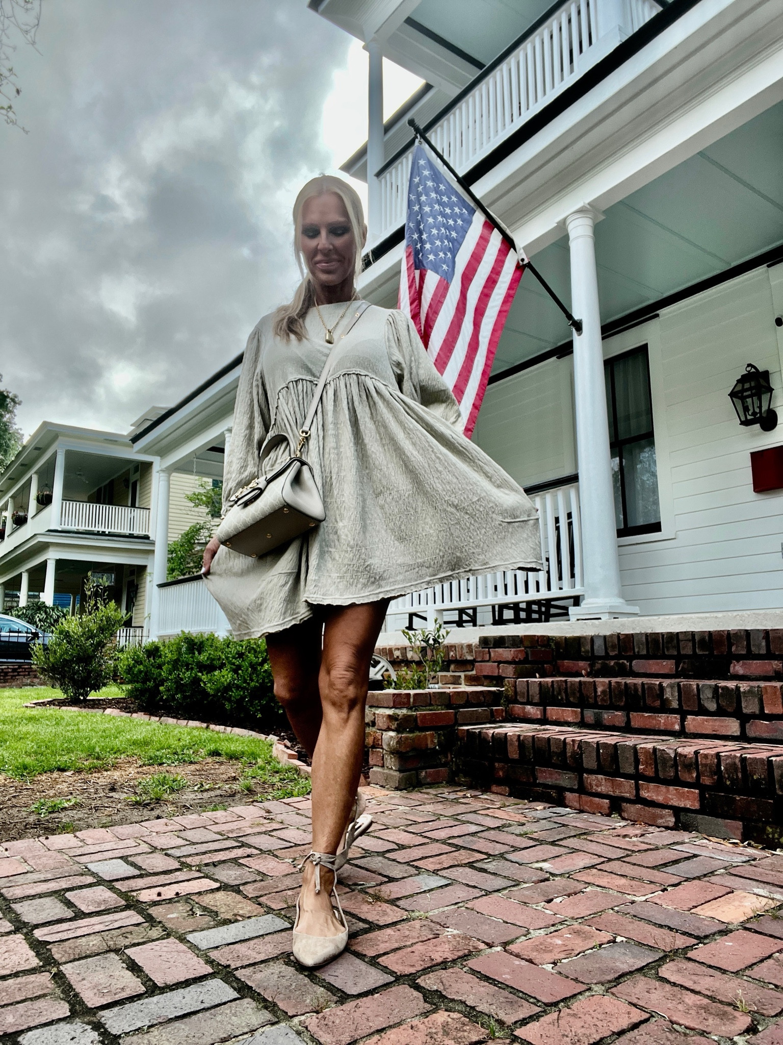 Wearing an XS in this oversized tunic dress - comes in multiple colors & it’s super affordable! I love it!! Def size down, as this runs large!  Adorable Gucci Horsebit comes with two straps (one in gold links, the other in matching leather)

#LTKdress #LTKtravel #LTKitbag