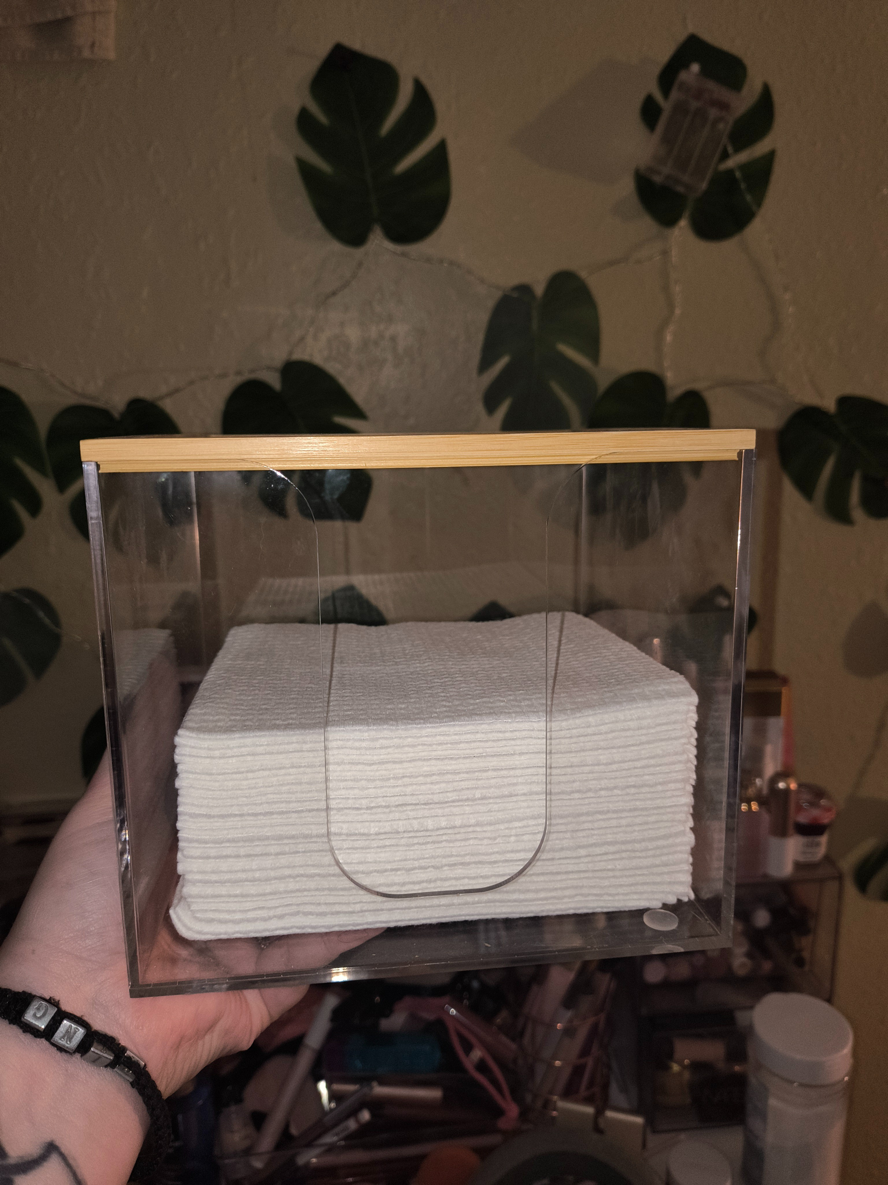 #beauty #makeup #desposabletowels #case #homedecor 

#LTKWatchNow #LTKFindsUnder50 #LTKBeauty