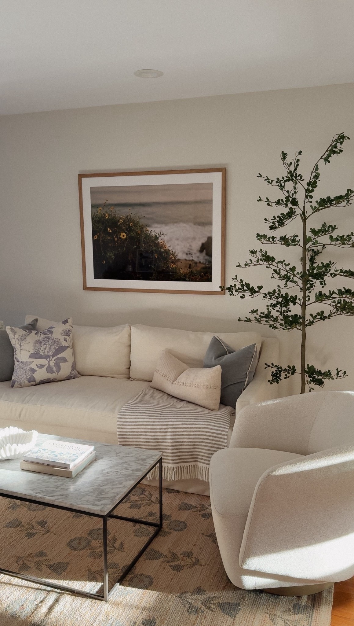 Living room inspo 🤍

#LTKHome #LTKmorningroutine