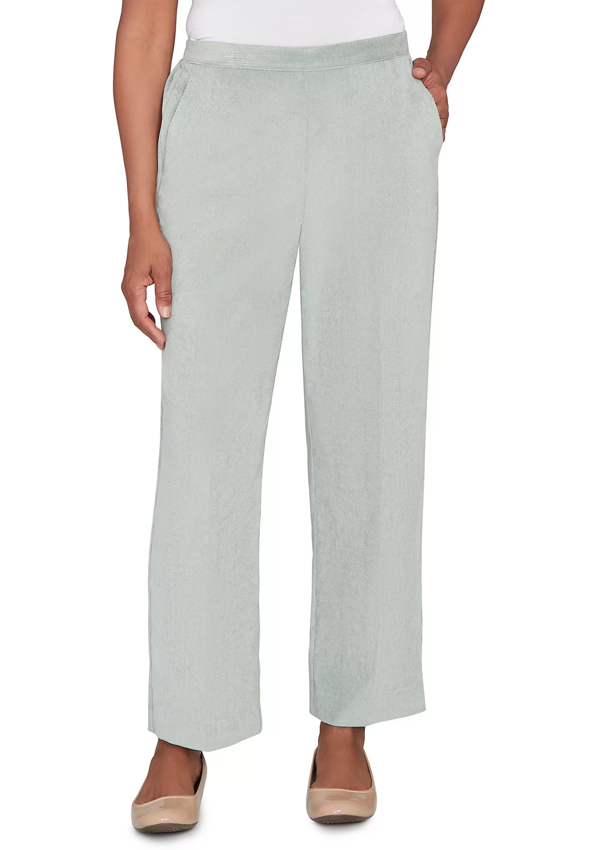 Petite Stockbridge Proportioned Short Pants | Belk