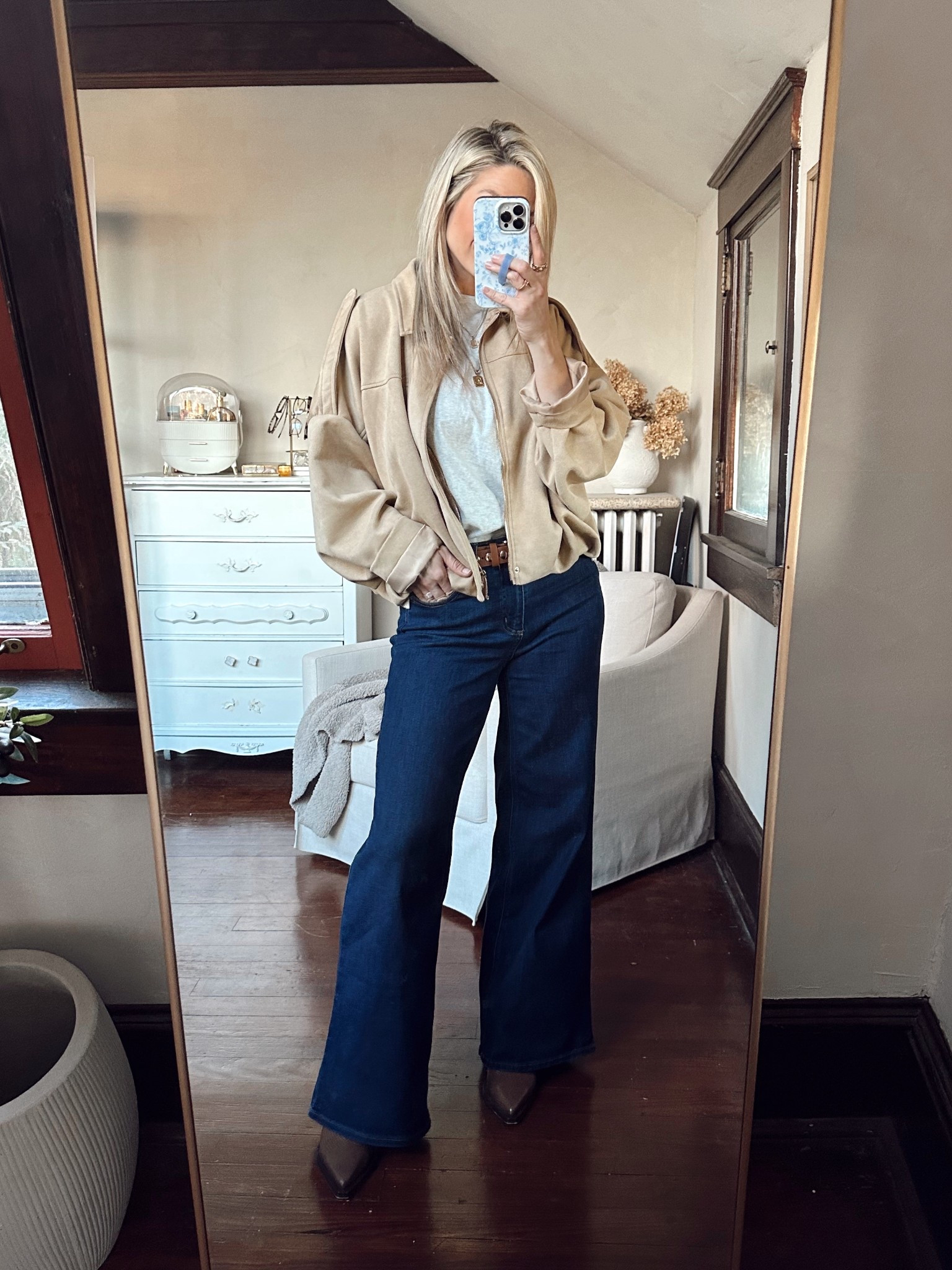 Church outfit!
$28 target jeans (dark wash is Tts)
Basic tee is $12
Jacket is Amazon 


#LTKmomlife