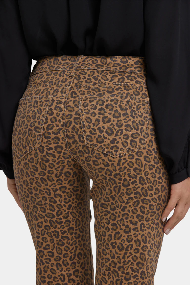 Marilyn Straight Jeans | NYDJ