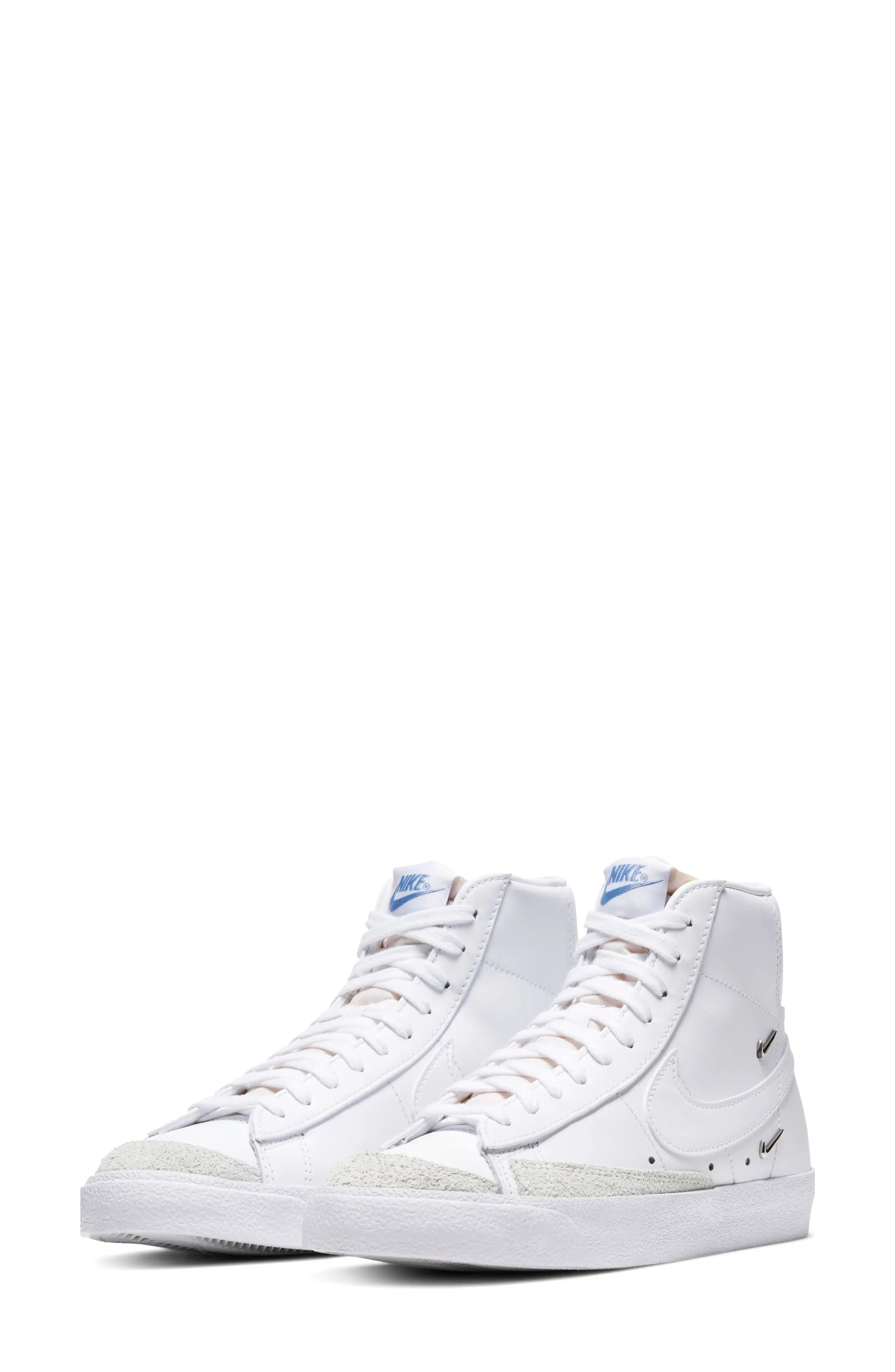 Women's Nike Blazer Mid '77 Se High Top Sneaker, Size 7.5M - White | Nordstrom