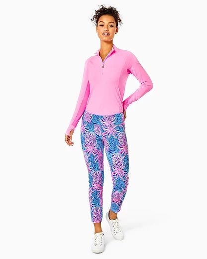 Women's UPF 50+ Luxletic 28" Corso Pant in Blue, Tropic Down Low Golf - Lilly Pulitzer | Lilly Pulitzer