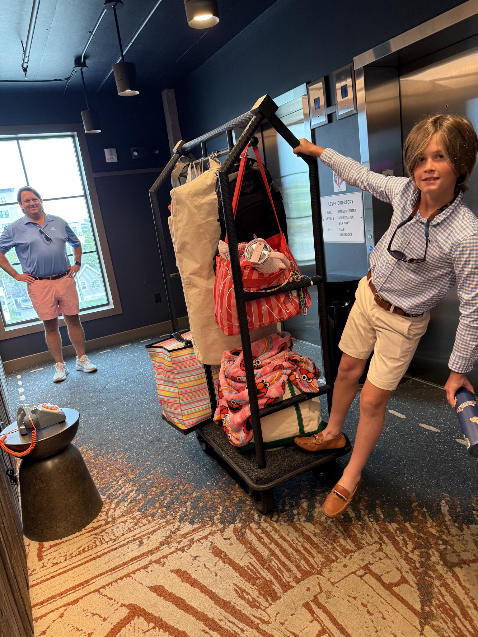 We travel light! Ha



#LTKKids #LTKdayinmylife #LTKTravel