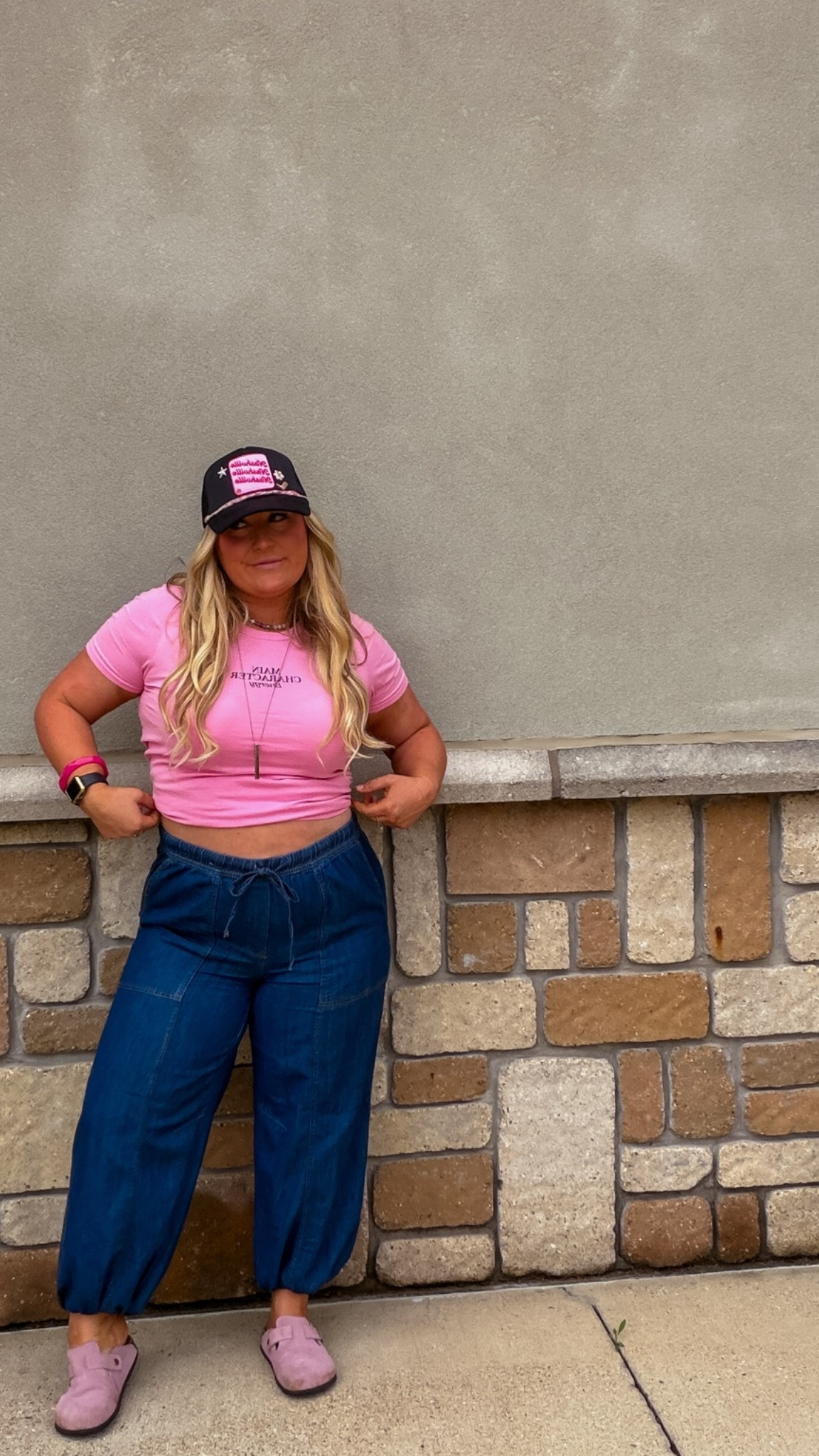 These pants are a “look for less” for the free people pants! #oldnavy #pinktshirt #midsize #12/14 #sizelarge

#LTKMothersDay #LTKgrwm #LTKootd