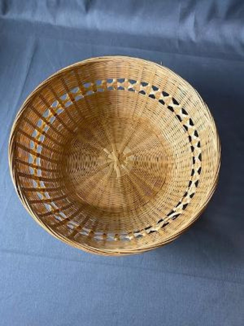 Vintage Round Tan Wicker Woven Bowl Basket for Wall Table Top Wicker Plate Holder Bohemian Boho F... | Etsy (US)