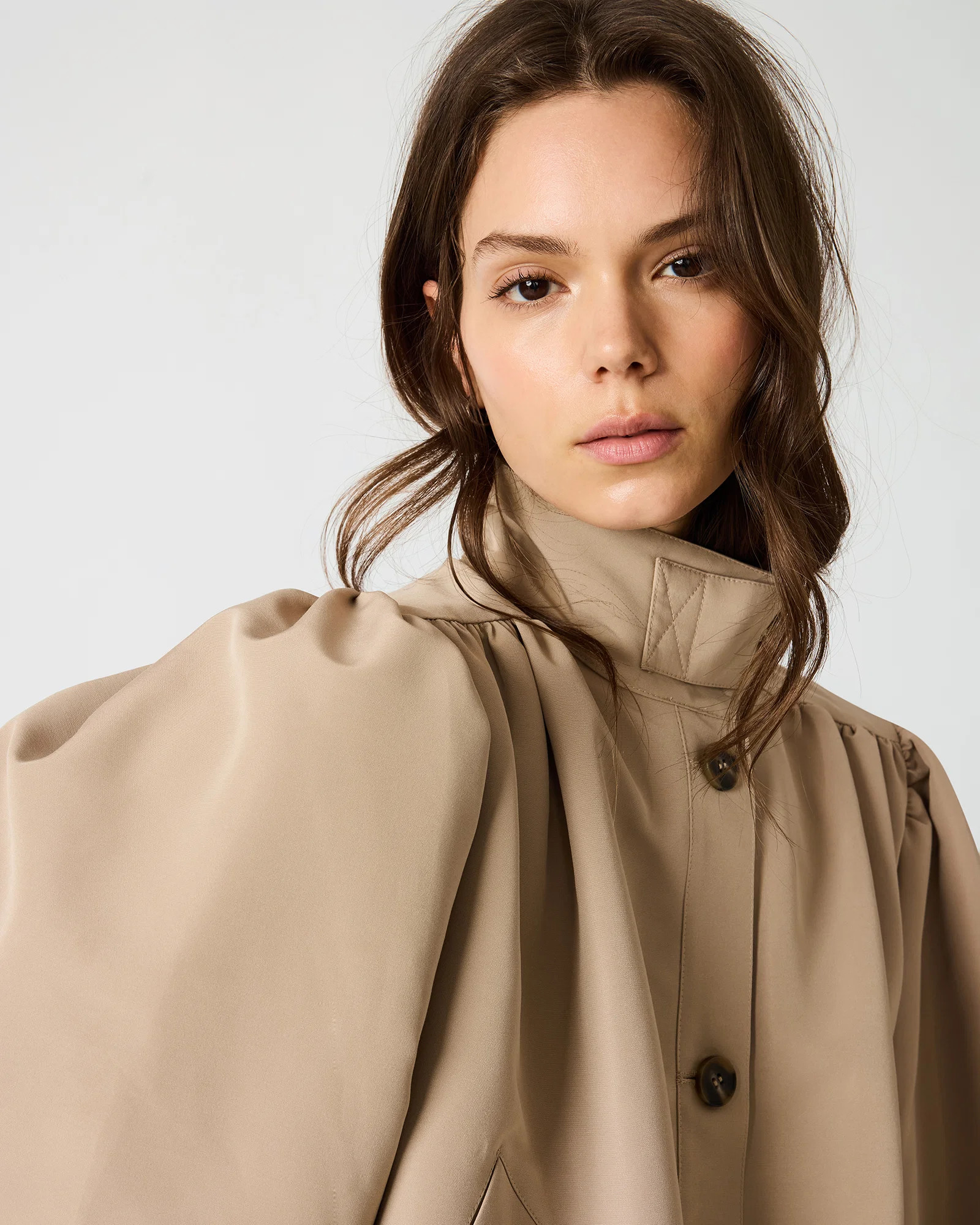 DEEDEE Tan Long-Sleeved Button-Up Collared Women's Jacket | Steve Madden (US)