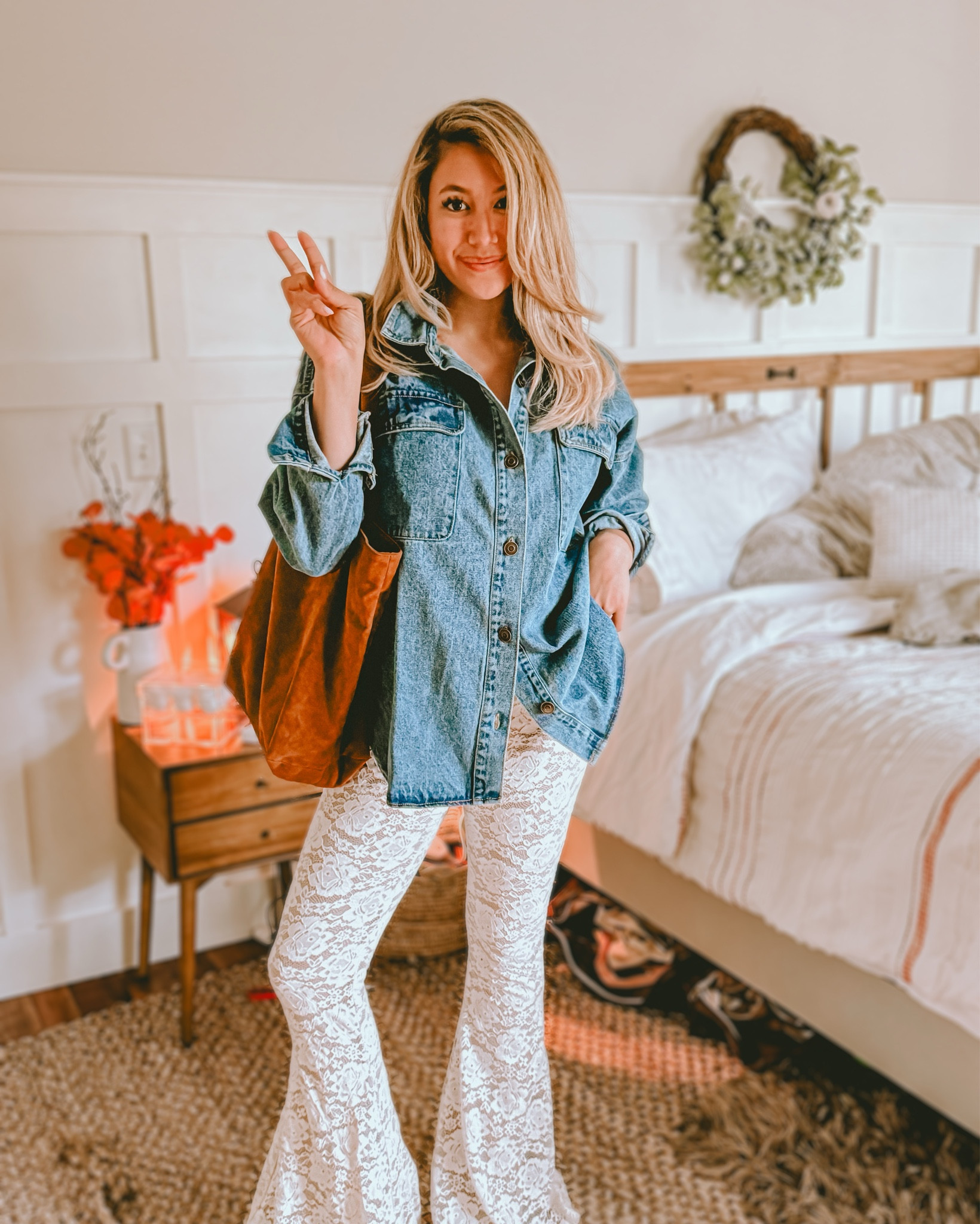 Another cute fall outfit 
*lace pants Joyfolie 

#LTKSeasonal #LTKFallSale #LTKShoeCrush