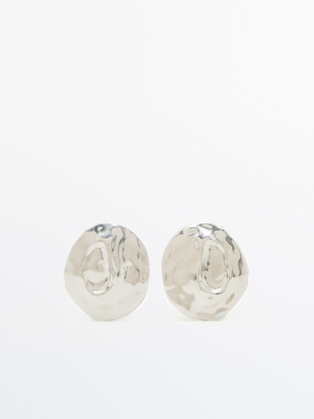 Round textured earrings - Limited Edition | Massimo Dutti UK