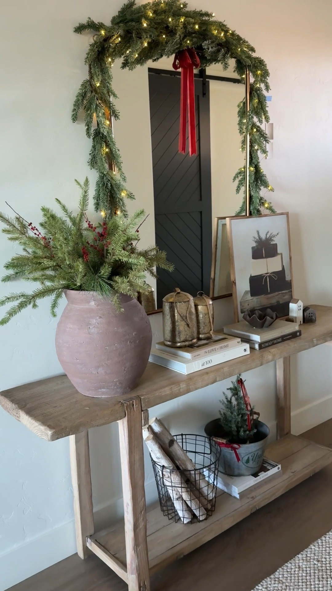Entryway/Christmas decor


#LTKHoliday #LTKvlog #LTKOver40