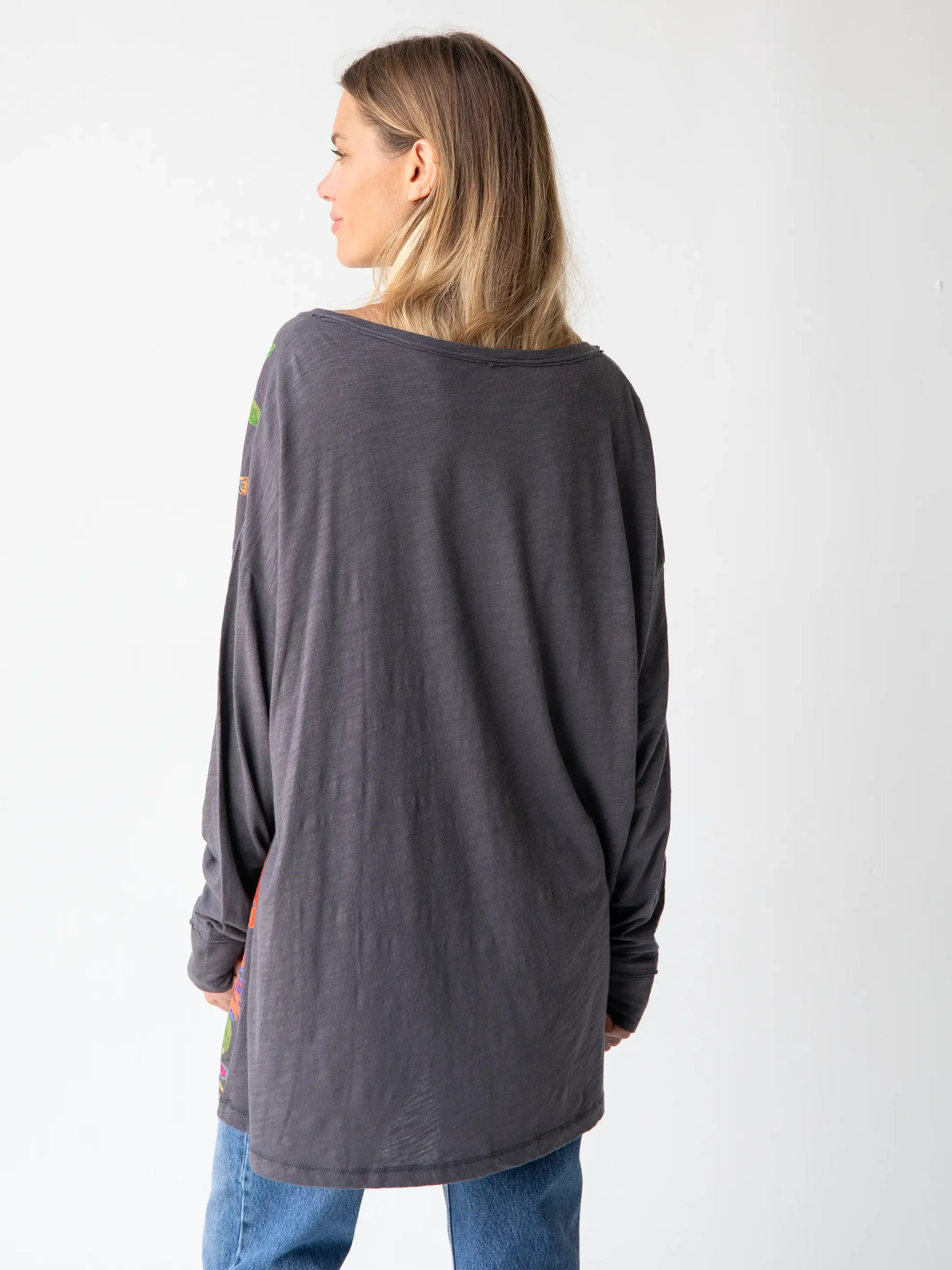 One Size Cotton Long Sleeve Easy V-Neck Tee | Natural Life