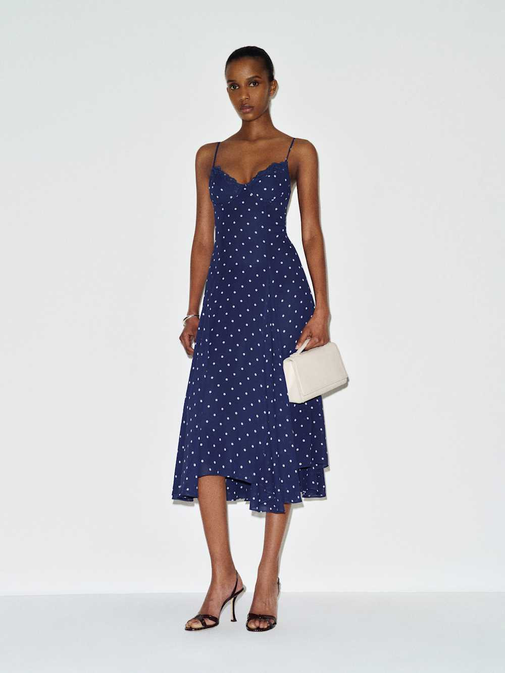 Laia Dress | Reformation (Global)