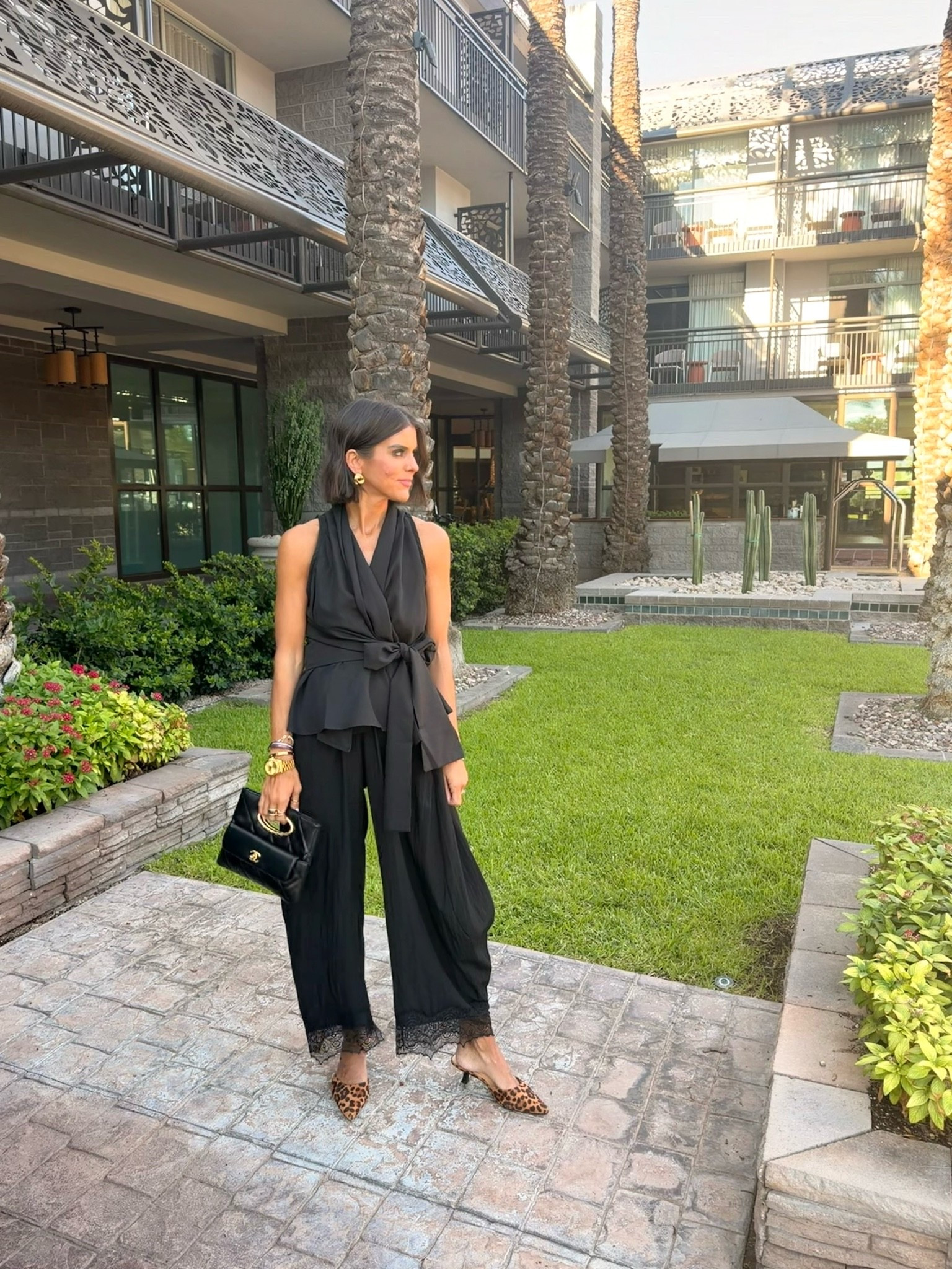 size small in top, size xs in pants

#LTKdayinmylife #LTKgrwm #LTKootd