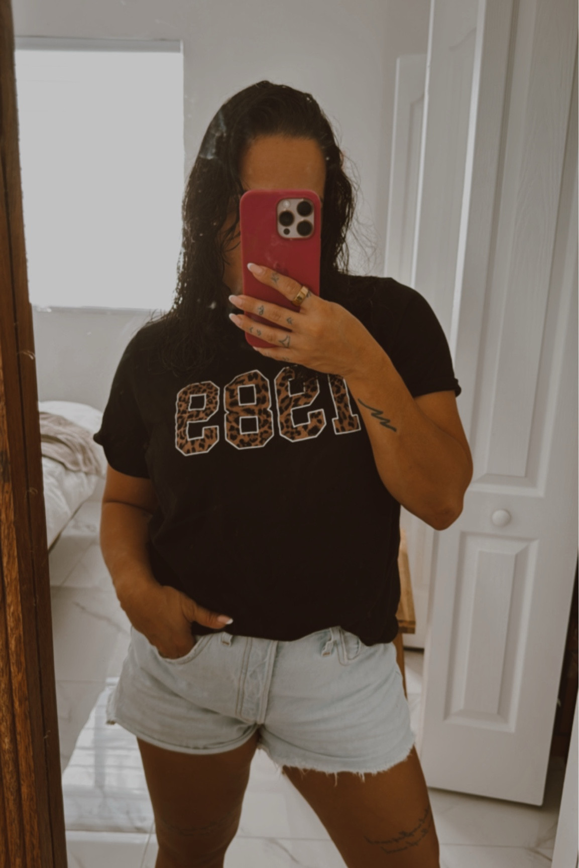 “Casual y con actitud”

#LTKStyleTip #LTKBeauty