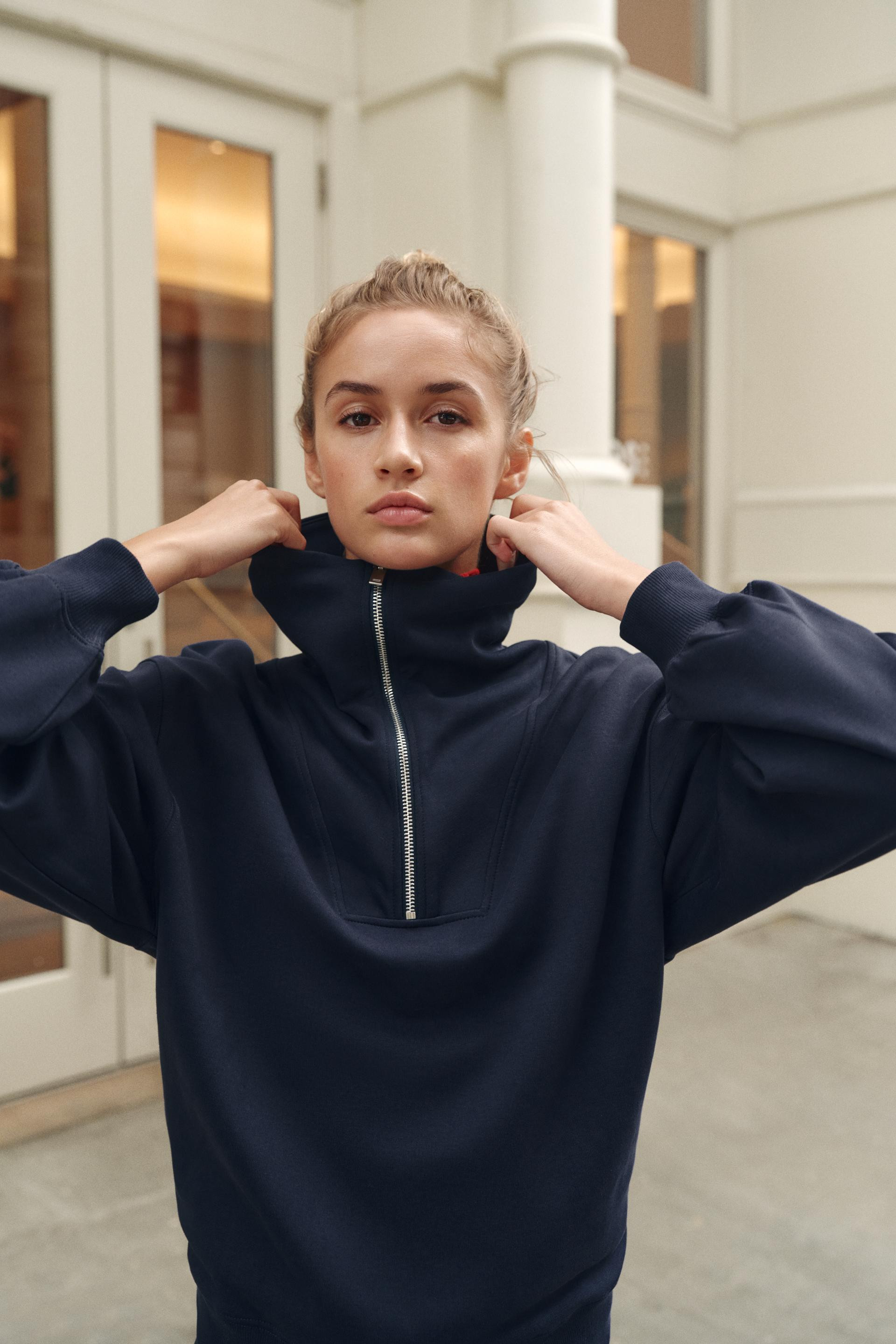 INTERLOCK ZIP-UP SWEATSHIRT | Zara UK