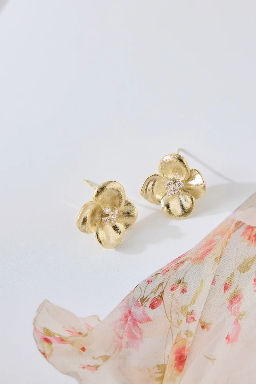 18k Gold Plated Talia Flower Earrings Gold | Hello Molly (AU)