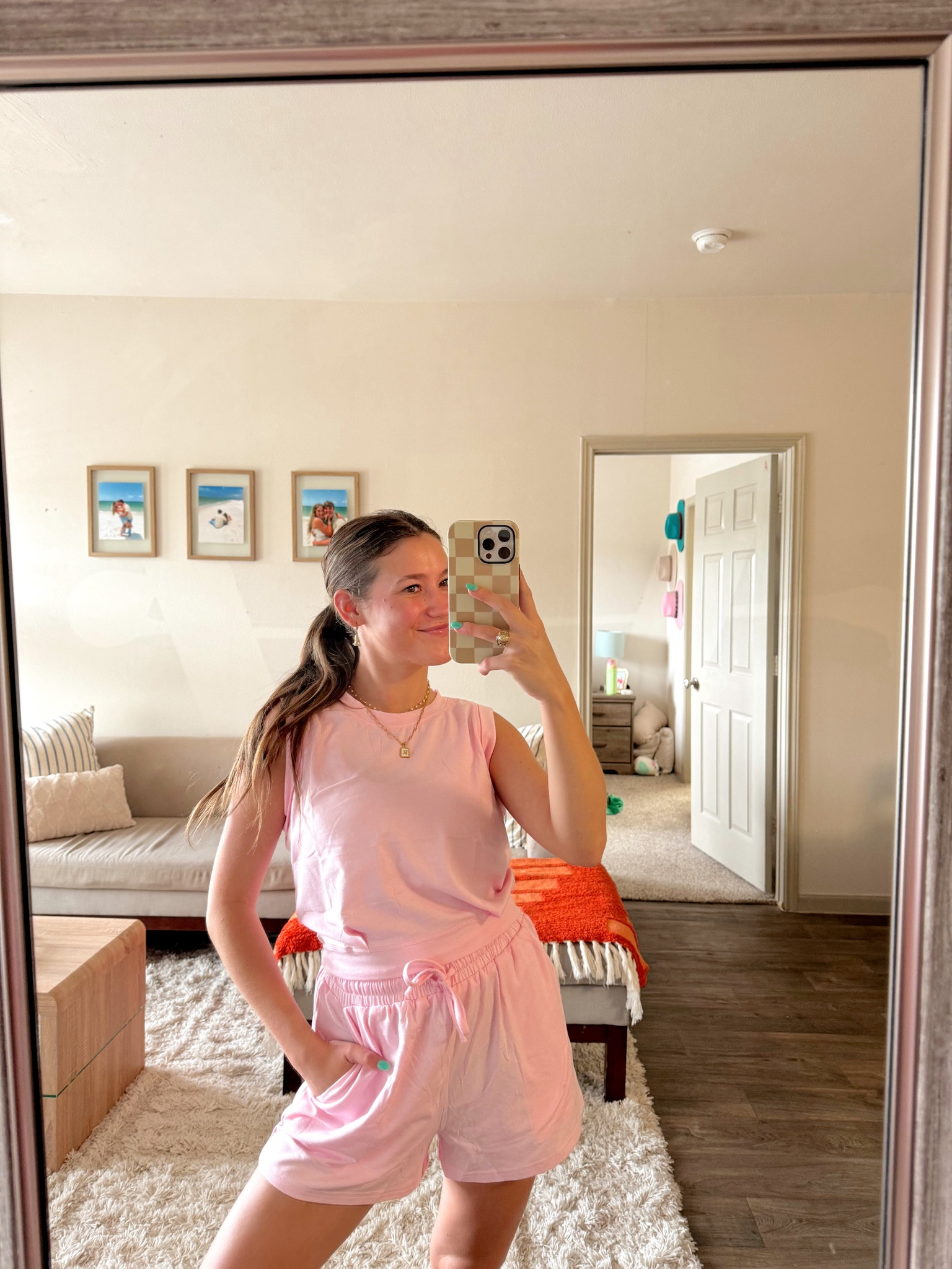 fav set for summer 
wearing a smalll