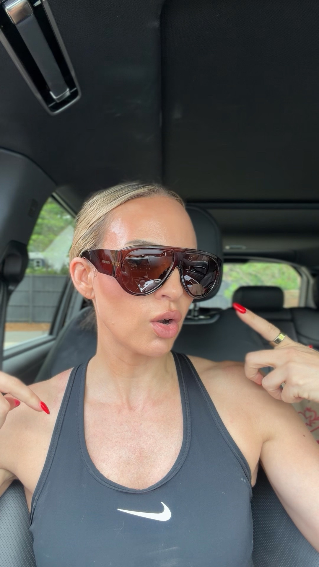 I linked the other sunglasses. I love from this brand as well. I just ordered the same glasses and black too. 


@Fifth & Ninth Eyewear ￼

#LTKootd #LTKgrwm #LTKfitnessgoals
