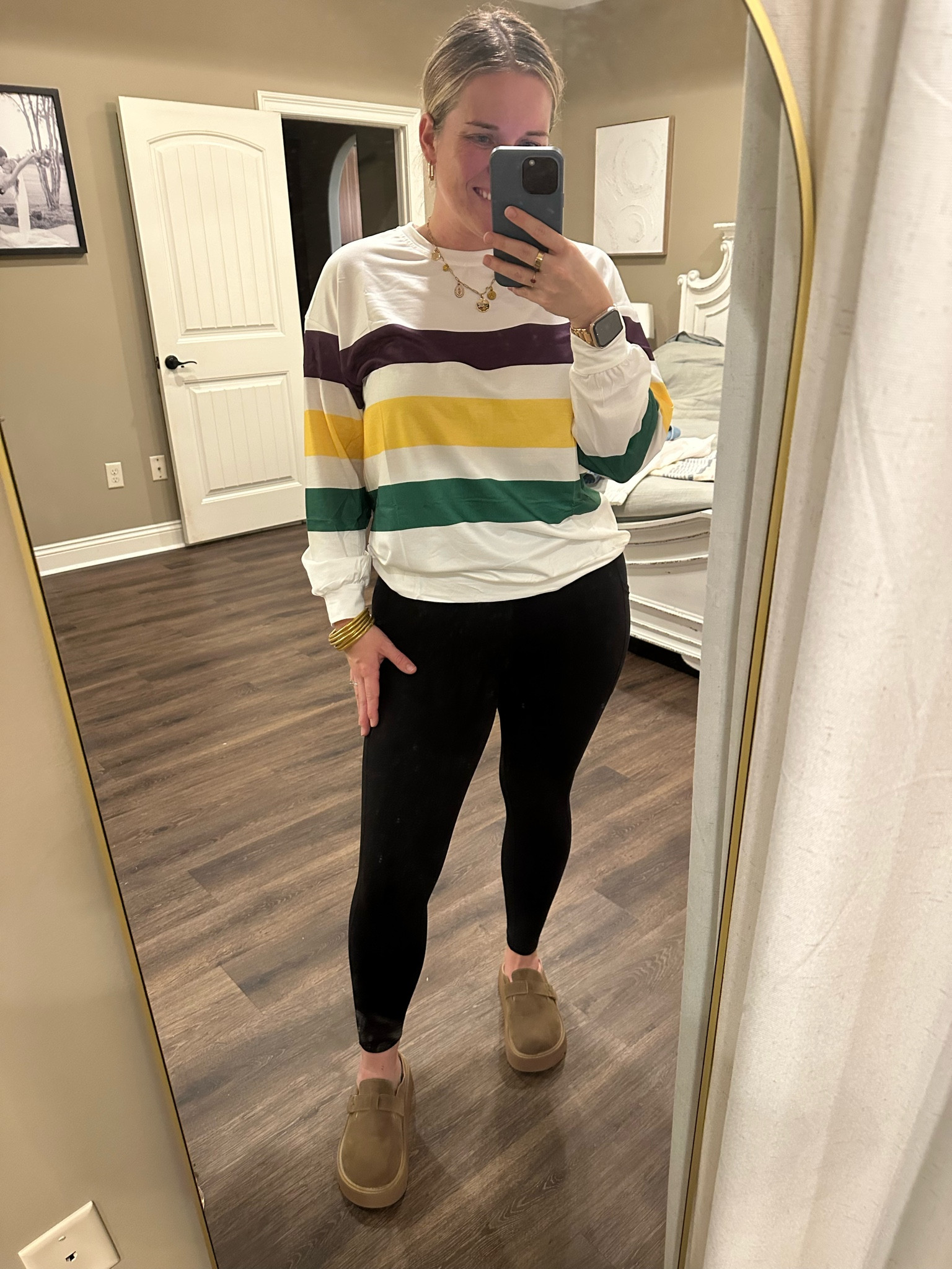 Mardi Gras shirt, Mardi Gras sweater, comfy maedi gras, purple green yellow, Marie gras

Medium

#LTKSeasonal #LTKFindsUnder50 #LTKStyleTip