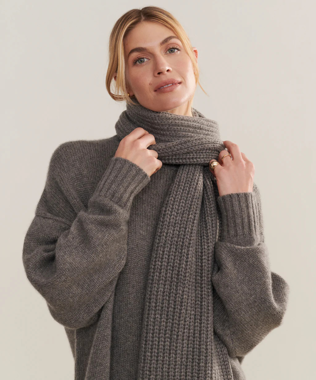 Cashmere Alpine Scarf | Jenni Kayne