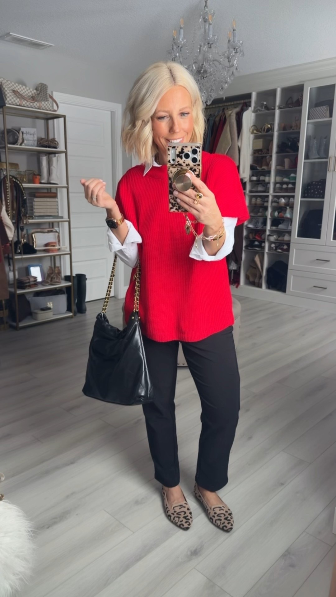 Okay, I’m kind of loving this sweater/layered look!!!! Perfect for a trendy but classic office look!
⬇️⬇️⬇️
Wearing size small in everything!

#LTKootd #LTKWorkwear #LTKOver40