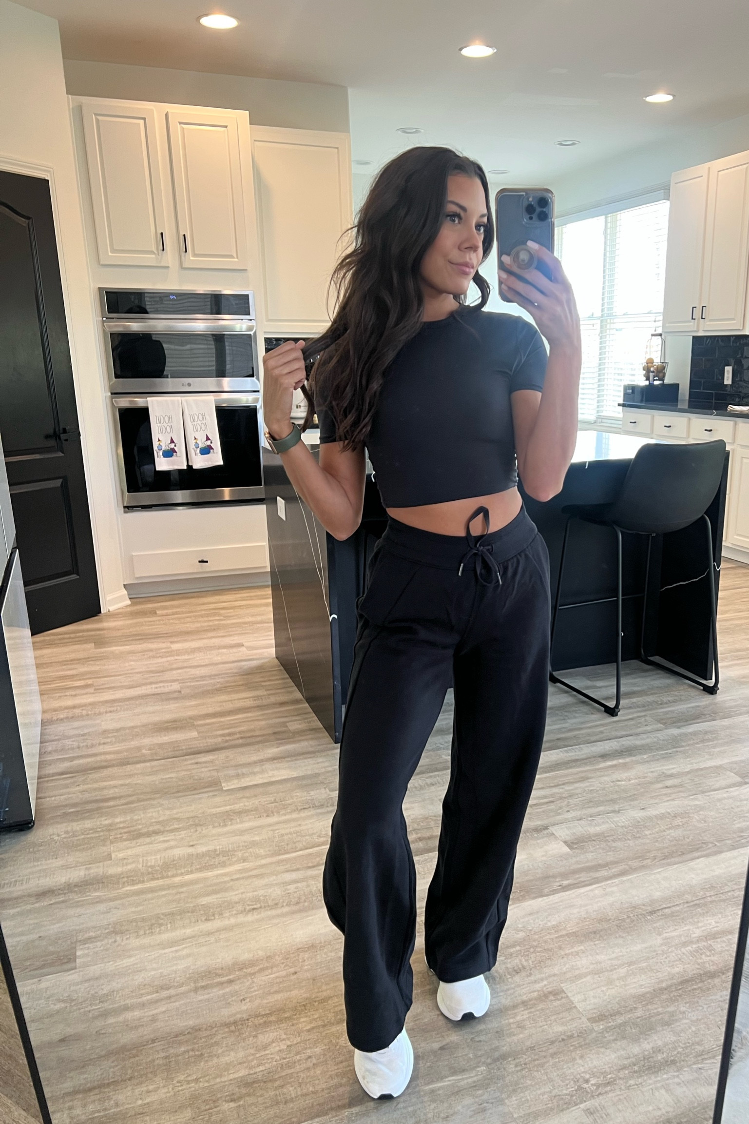 Love the new Lululemon scuba wide legs paired with the wundermost crop tee! Wundermost fabric is sooo soft and luxurious 🤌🏻

#LTKFitness #LTKActive #LTKSeasonal