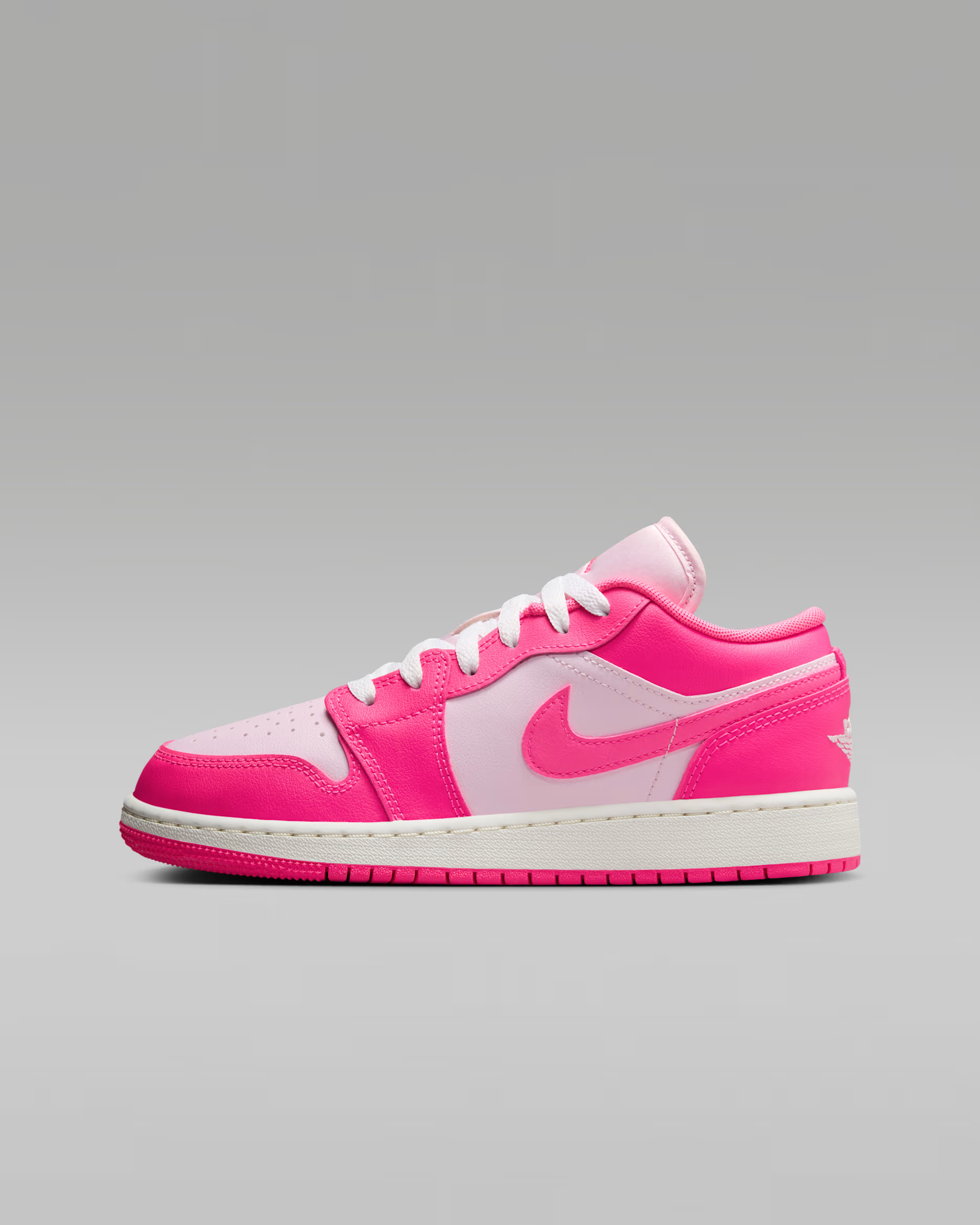 Air Jordan 1 Low Big Kids' Shoes | Nike (US)