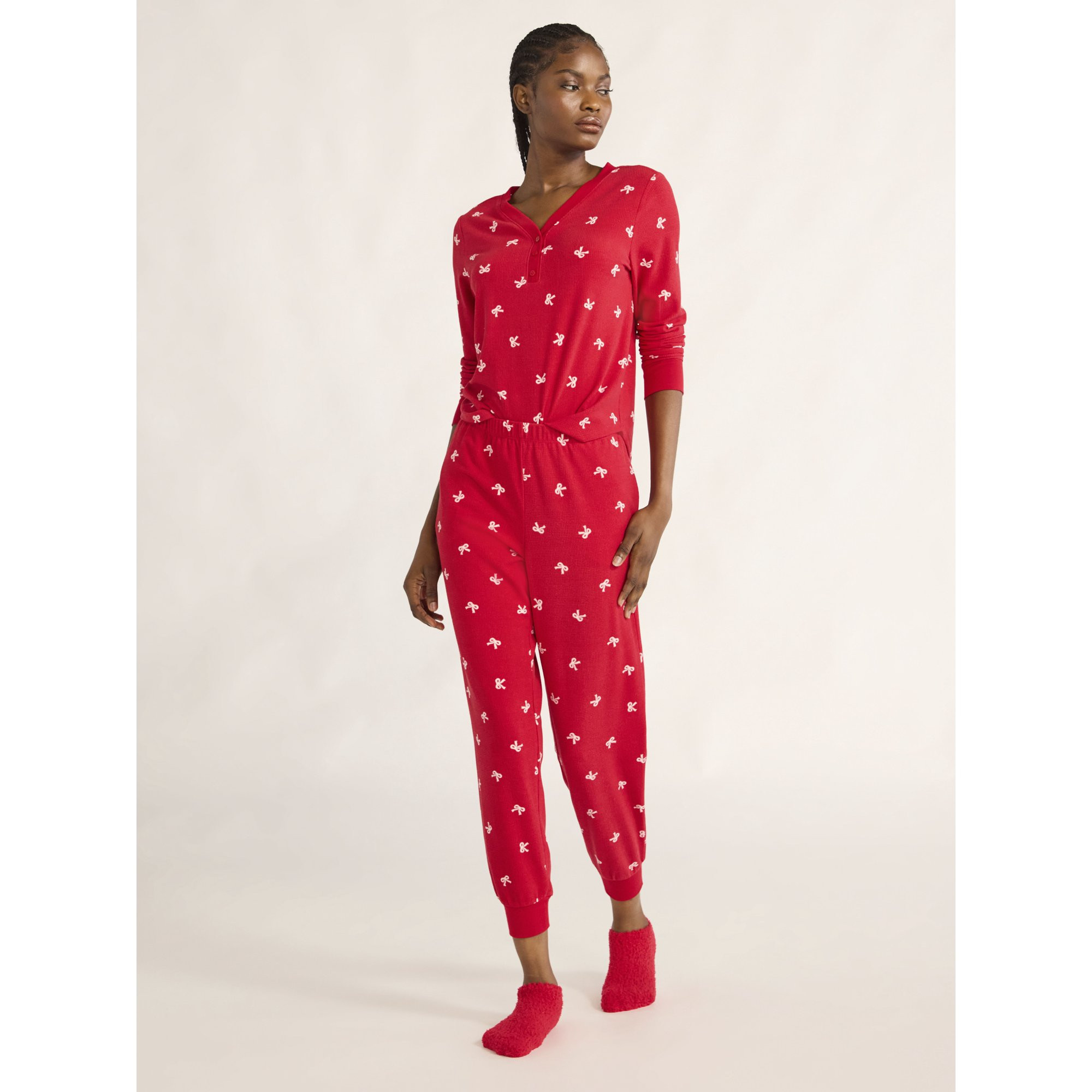 Joyspun Women's Velour Waffle Henley Sleep Top, Jogger Pants and Socks Pajama Set, 3-Piece, Sizes... | Walmart (US)