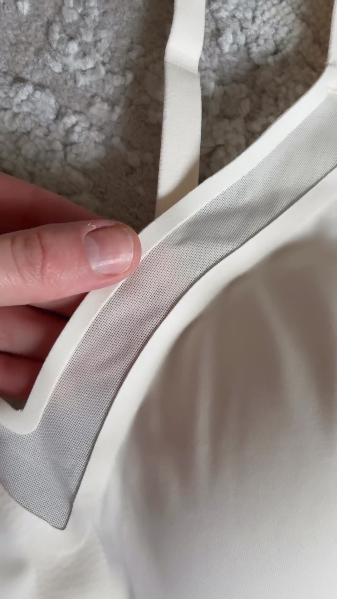 Love love these bras!! True to size. LOVE10LEHOBA saves you extra 