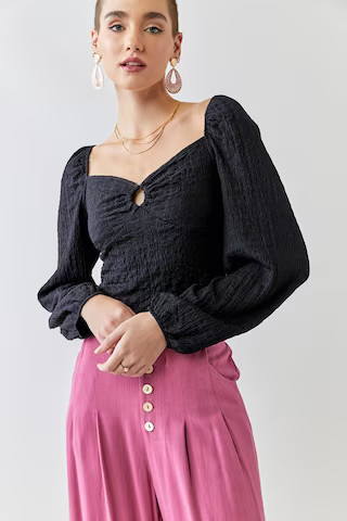 Mila Balloon Sleeve Top | Francesca's