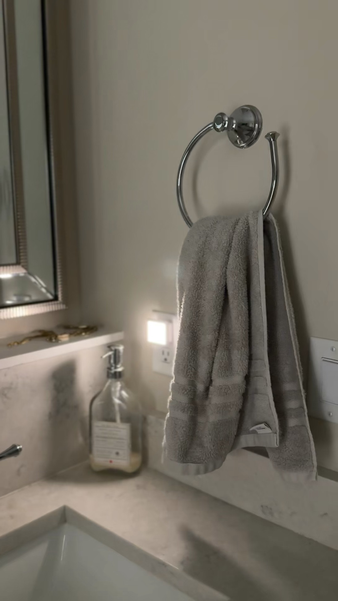 Soft light - night lights - automatic 

#LTKHome #LTKFamily #LTKFindsUnder50