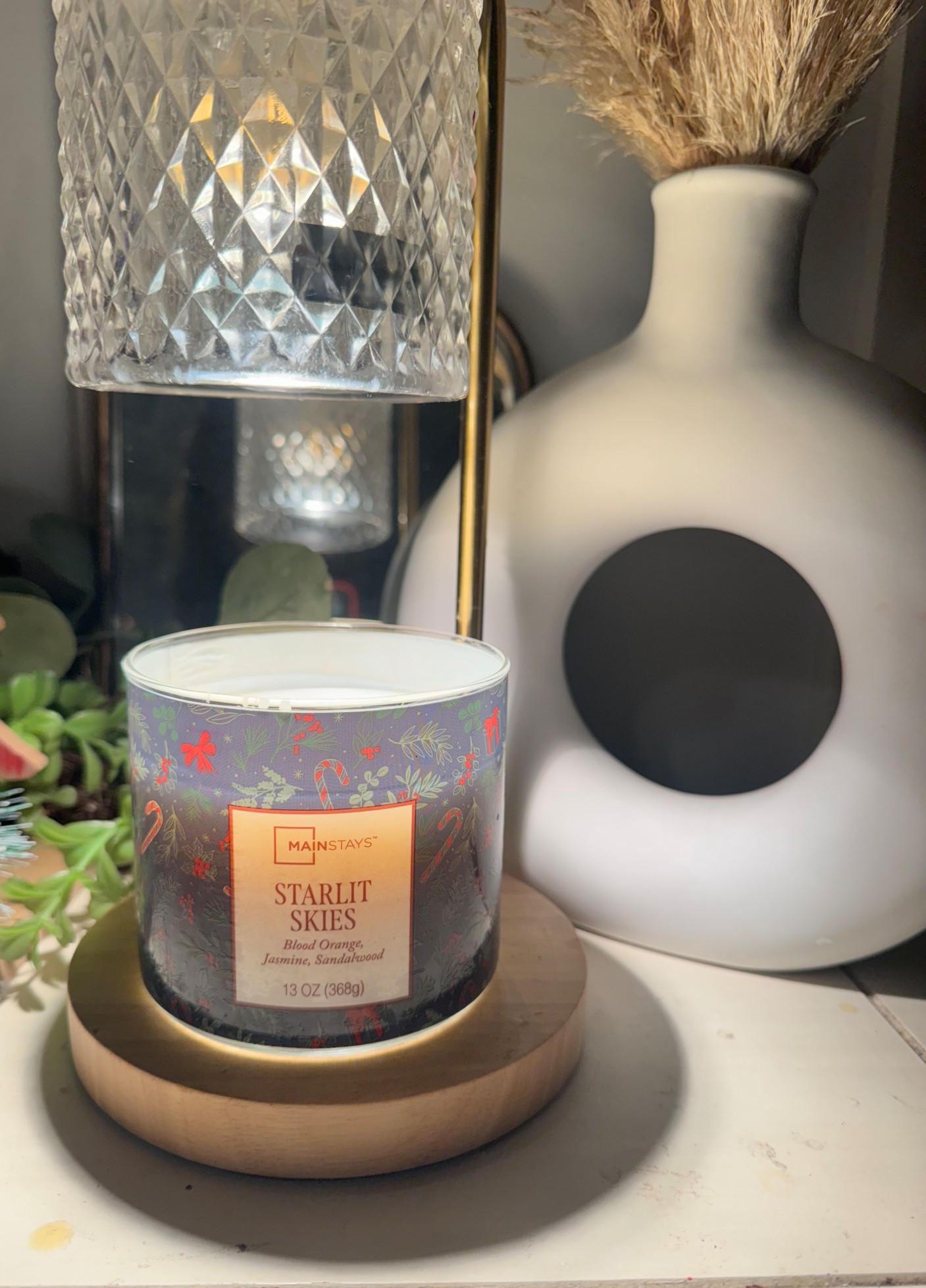 I love a good candle! This scent is perfection! 

#LTKHome #LTKSeasonal #LTKHoliday