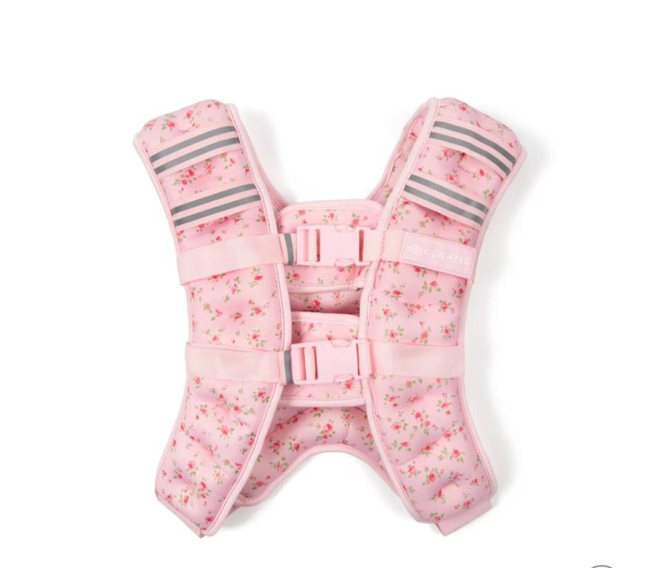 Trending fitness / wellness finds for 2026 all on sale 💕💪🏼

#LTKSaleAlert #LTKFindsUnder50 #LTKfitnessgoals