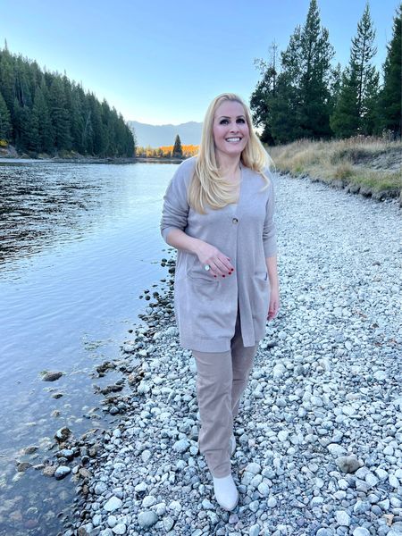 🙌🏼COLDWATER CREEK: #ad It’s corduroy and cardigan season! #thecordsyoulove #mycoldwater #coldwatercreek @coldwatercreek

👖My corduroy pants are pull on and have stretch. Seriously, so comfortable and they kept me warm when I visited the Grand Teton National Park in Wyoming. Order your normal size. They fit true to size.

💁🏼‍♀️You’ll be reaching for this cardigan across seasons too! So versatile, the lightweight knit sweater has a one button closure, patch pockets and side slits.

💍I’ve linked everything from head to toe, including my mother of pearl adjustable brass band ring.

#corduroy #corduroypants #cardigan #street2beachstyle #fallvacation #traveloutfit #grandtetonnationalpark #grandtetons #wyominglife #casualstyle #casualoutfit #travelgrams #explorewyoming #fallstyle #falloutfitinspo #fallfashion #falloutfits #tlpicks #mygrandteton @jtstjtst11 @grandtetonnps 

👉🏼Follow my shop @jtstjtst11 on the @shop.LTK app to shop this post and get my exclusive app-only content!

#liketkit 
@shop.ltk


#LTKtravel #LTKunder100 #LTKSeasonal